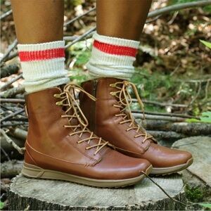 Reef Swellular Leather Boots in Brown